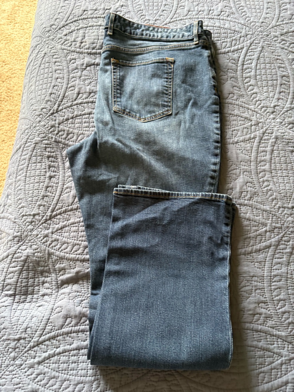 Eddie Bauer Women's Curvy Boot Cut Jeans - Medium Blue